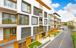 2 Bedroom Gorgeous Apartment In Hel